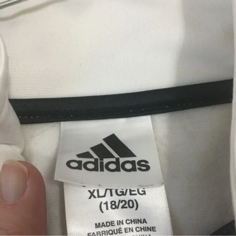 Adidas white full zip up boys size extra large 18-20